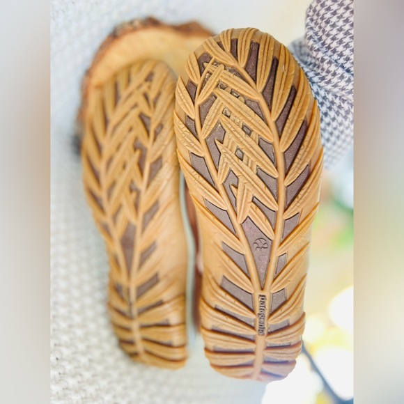 Patagonia Lugano Chimney Women’s Primaloft Furry Suede Snow Boots Sz 7.5 EU - Picture 7 of 11